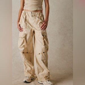 We the Free Everglades Utility pant wet plaster cargo BNWT